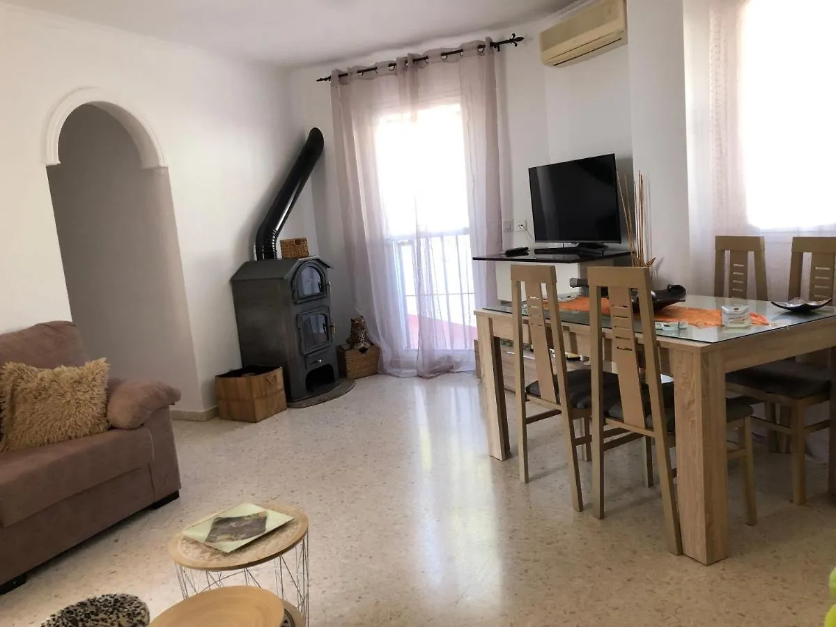 Monica El Bosque Apartment