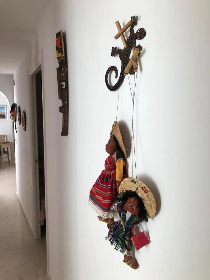 Monica El Bosque Apartment