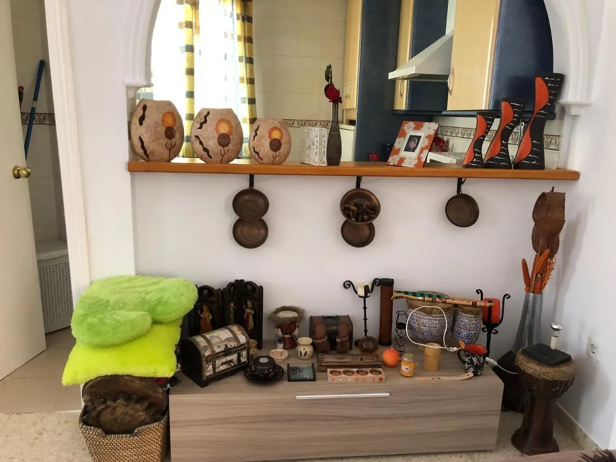 Monica El Bosque Apartment