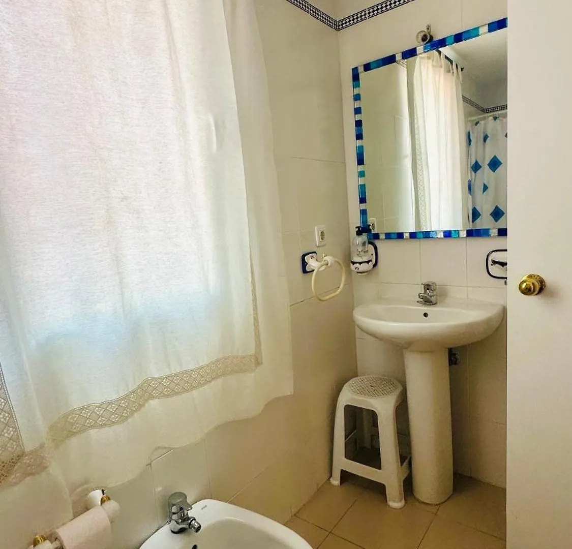 Monica El Bosque Apartment