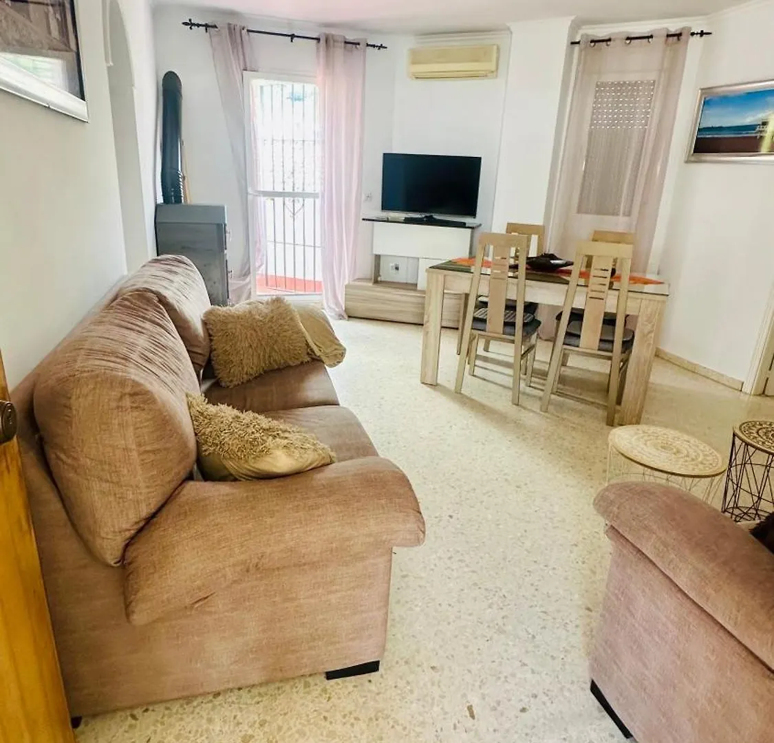 Monica El Bosque Apartment